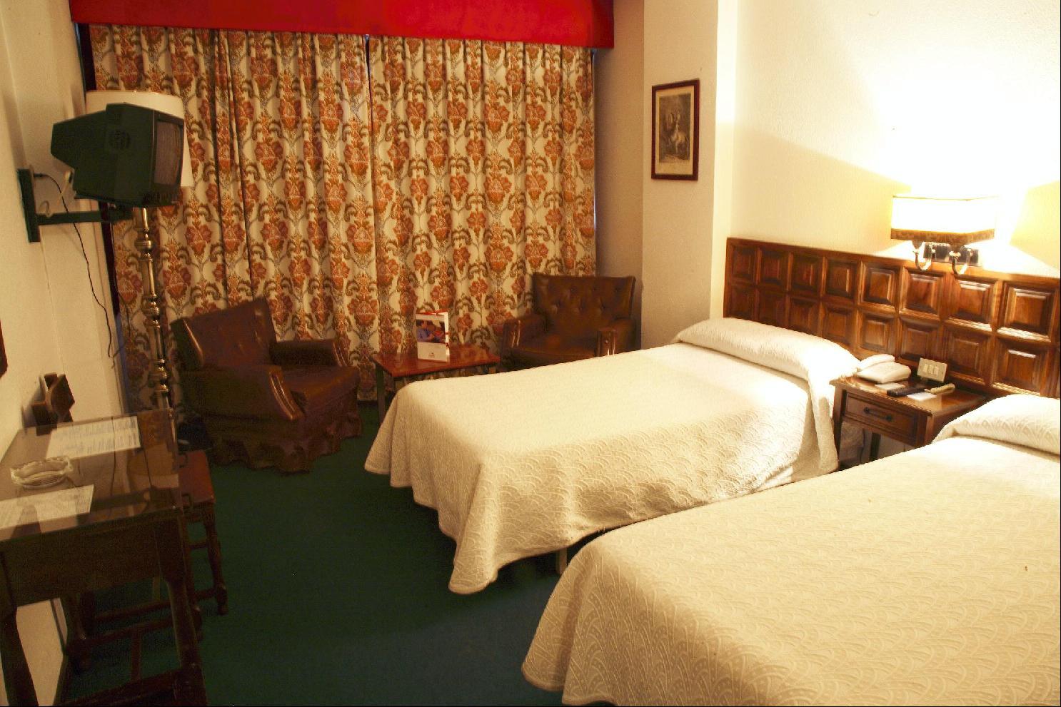 Hotel Monclus à Palencia Chambre photo